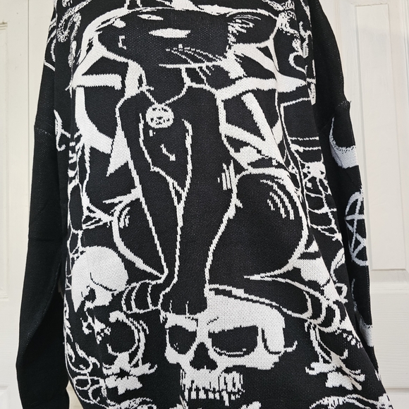 ​🖤 GOTHIC CAT OVERSIZED KNIT DRESS 🖤 - Picture 4 of 8